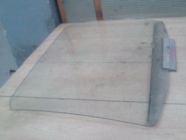 bontott OPEL CORSA A Bal első Ablak