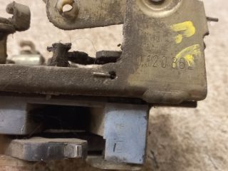 bontott OPEL CORSA A Bal első Ajtózár