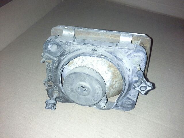 bontott OPEL CORSA A Bal Fényszóró