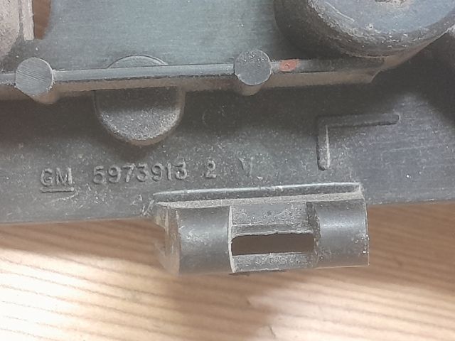 bontott OPEL CORSA A Bal Hátsó Lámpa Foglalat