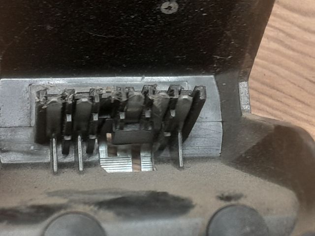 bontott OPEL CORSA A Bal Hátsó Lámpa Foglalat