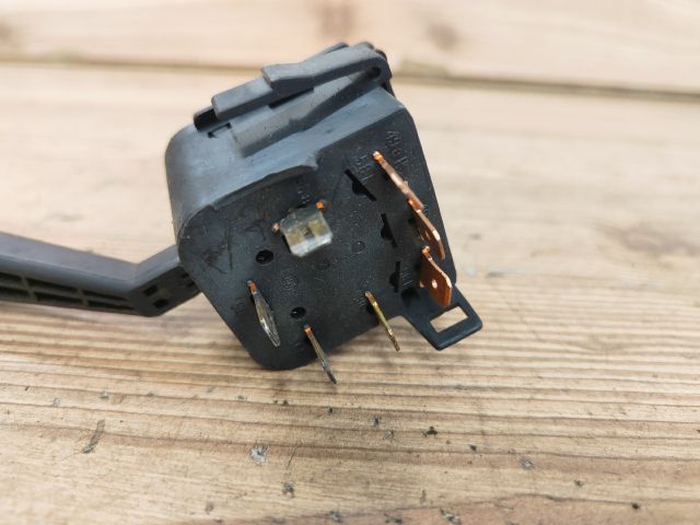 bontott OPEL CORSA A Bal Kormánykapcsoló Irányjelző