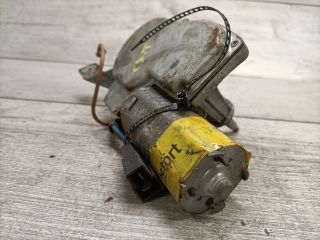 bontott OPEL CORSA A Hátsó Ablaktörlő Motor