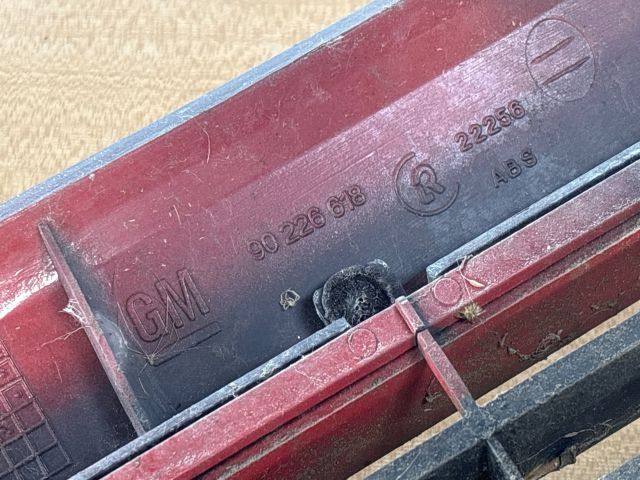 bontott OPEL CORSA A Hűtőrács