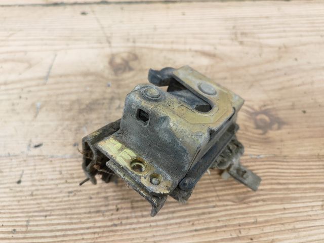 bontott OPEL CORSA A Jobb első Ajtózár