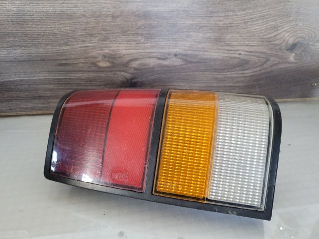 bontott OPEL CORSA A Jobb Hátsó Lámpa