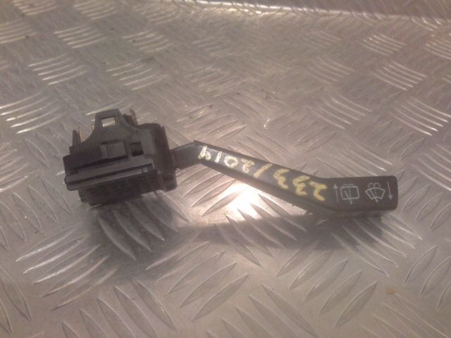 bontott OPEL CORSA A Jobb Kormánykapcsoló Ablaktörlő