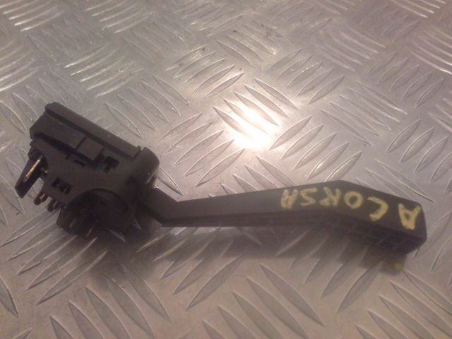 bontott OPEL CORSA A Jobb Kormánykapcsoló Ablaktörlő