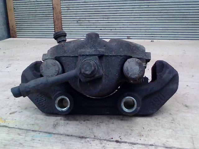 bontott OPEL CORSA B Bal első Féknyereg Munkahengerrel