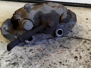 bontott OPEL CORSA B Bal első Féknyereg Munkahengerrel