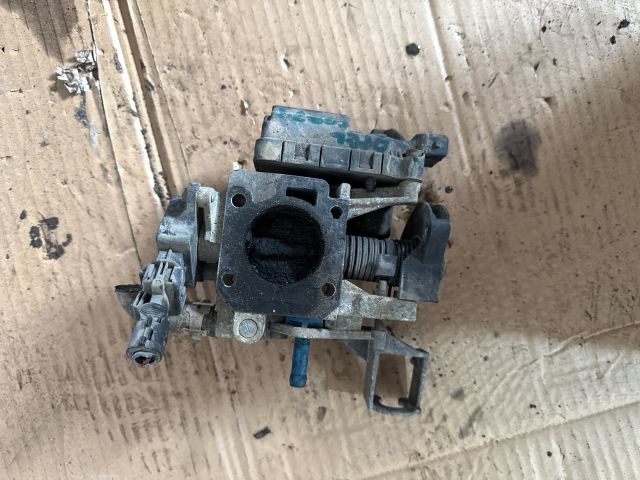 bontott OPEL CORSA B Fojtószelep (Mechanikus)