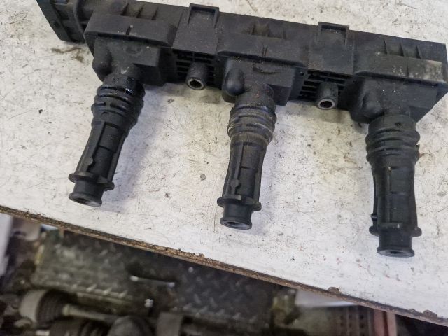 bontott OPEL CORSA B Gyújtótrafó Szett