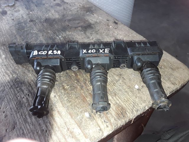 bontott OPEL CORSA B Gyújtótrafó