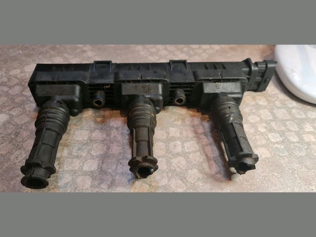 bontott OPEL CORSA B Gyújtótrafó