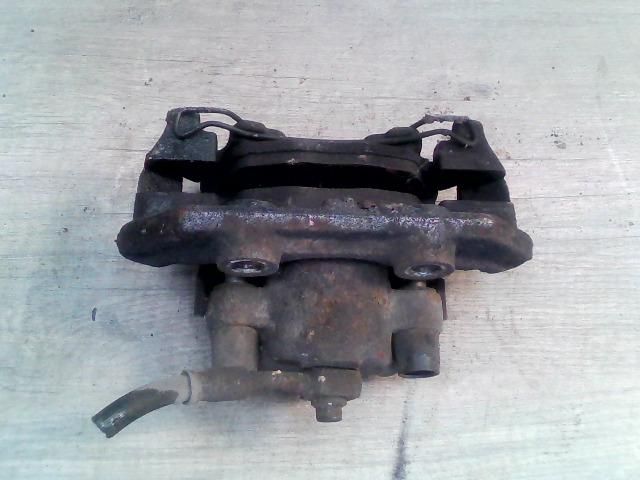 bontott OPEL CORSA B Jobb első Féknyereg Munkahengerrel