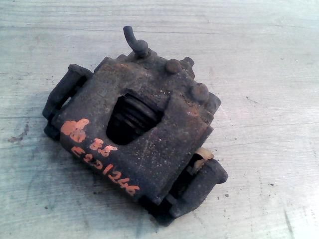 bontott OPEL CORSA B Jobb első Féknyereg Munkahengerrel