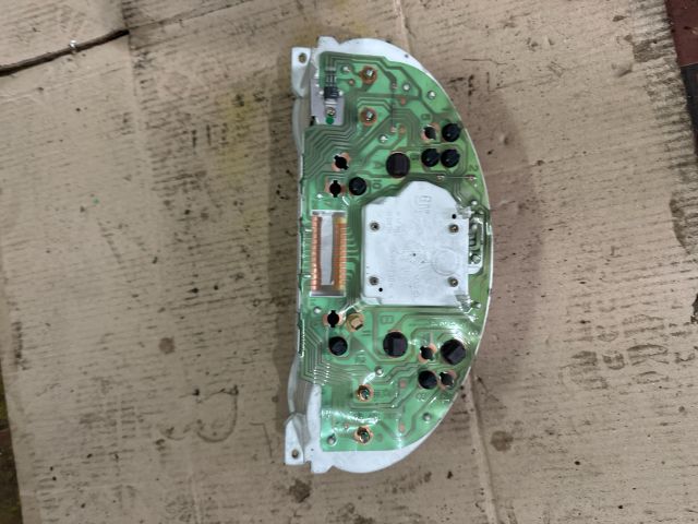 bontott OPEL CORSA B Kilométeróra