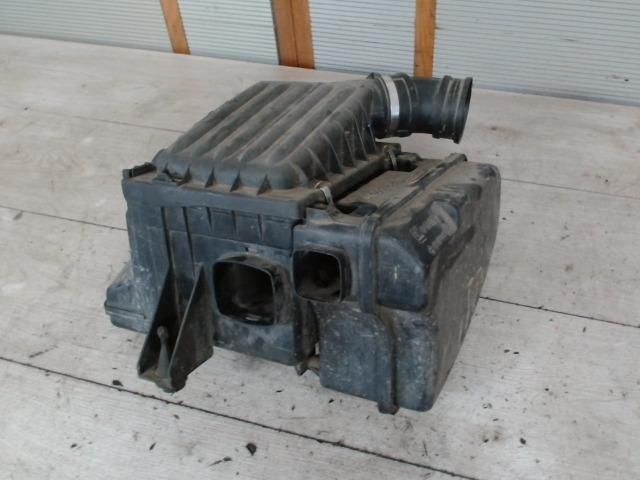 bontott OPEL CORSA B Légszűrő Ház