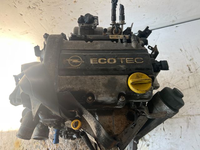bontott OPEL CORSA B Motor (Fűzött blokk hengerfejjel)