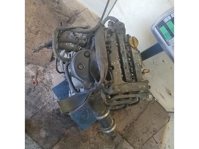 bontott OPEL CORSA B Motor (Fűzött blokk hengerfejjel)