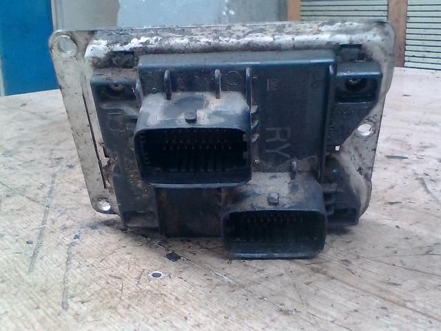 bontott OPEL CORSA B Motorvezérlő
