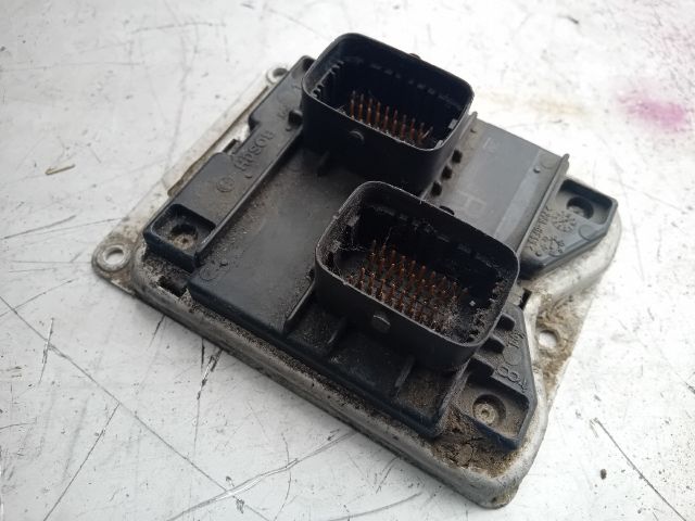 bontott OPEL CORSA B Motorvezérlő
