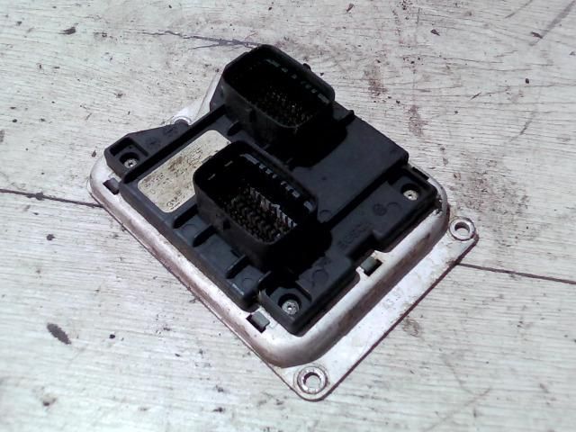 bontott OPEL CORSA B Motorvezérlő