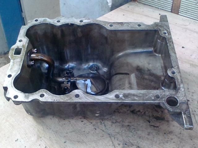 bontott OPEL CORSA B Olajteknő