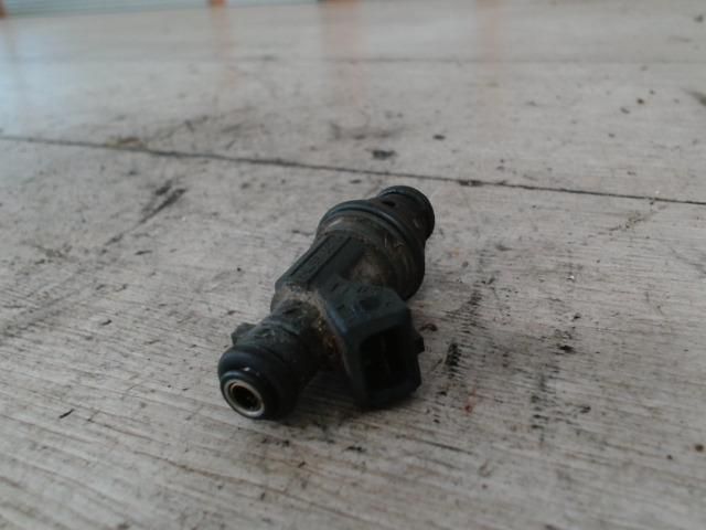 bontott OPEL CORSA B Porlasztó (1 db)