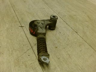 bontott OPEL CORSA B Szíjfeszítő Görgő