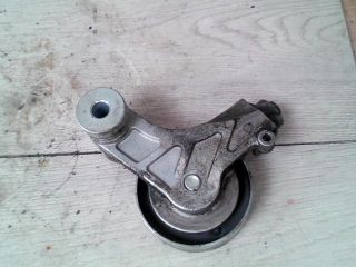 bontott OPEL CORSA B Szíjfeszítő Görgő