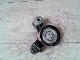 bontott OPEL CORSA B Szíjfeszítő Görgő