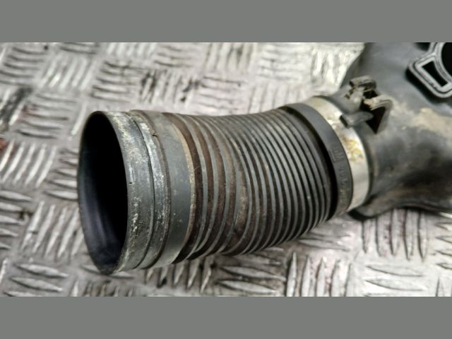 bontott OPEL CORSA B Szívó Cső