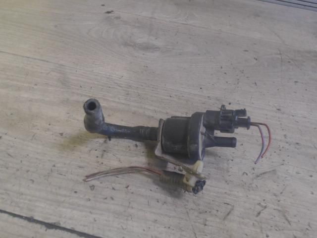 bontott OPEL CORSA B Tankszellőztető Szelep