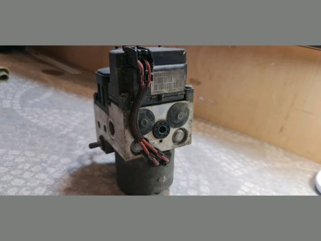 bontott OPEL CORSA B ABS Kocka