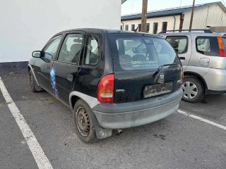 bontott OPEL CORSA B Bal első Csonkállvány Kerékaggyal