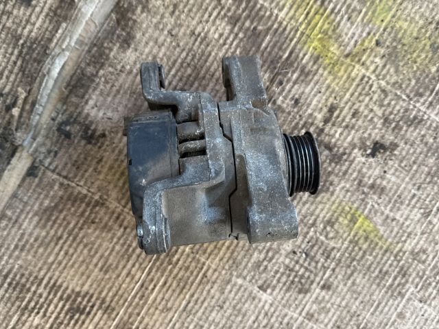 bontott OPEL CORSA B Generátor