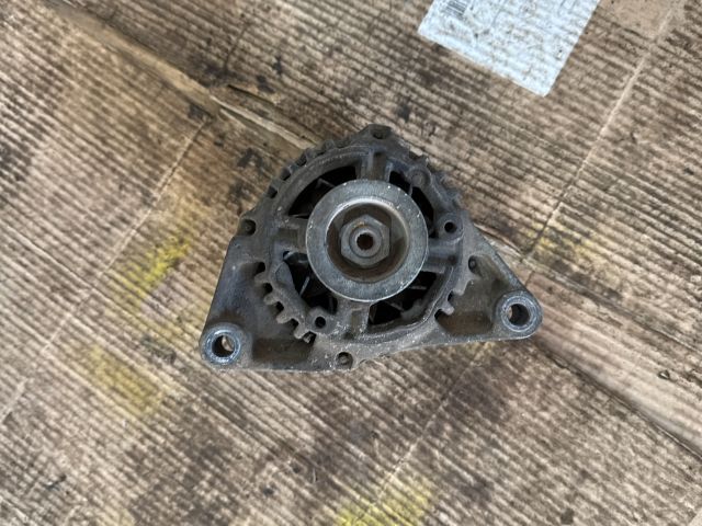 bontott OPEL CORSA B Generátor