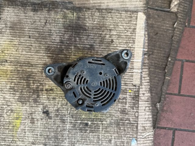 bontott OPEL CORSA B Generátor