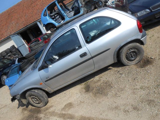 bontott OPEL CORSA B Gyújtótrafó