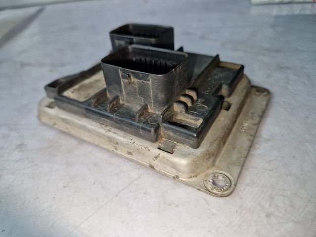 bontott OPEL CORSA B Motorvezérlő