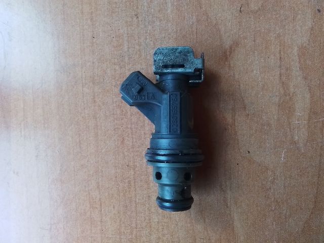 bontott OPEL CORSA B Porlasztó (1 db)