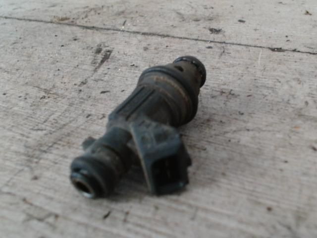 bontott OPEL CORSA B Porlasztó (1 db)