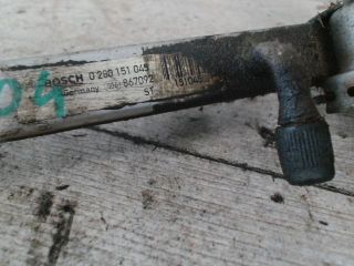 bontott OPEL CORSA B Porlasztó Sor / Híd