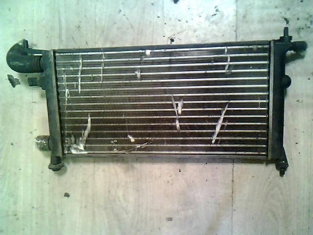 bontott OPEL CORSA B Vízhűtő Radiátor (Nem klímás)