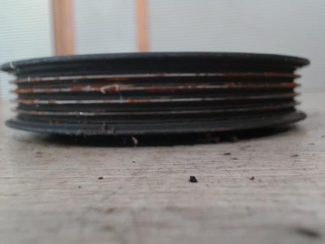 bontott OPEL CORSA B Vízpumpa Szíjtárcsa