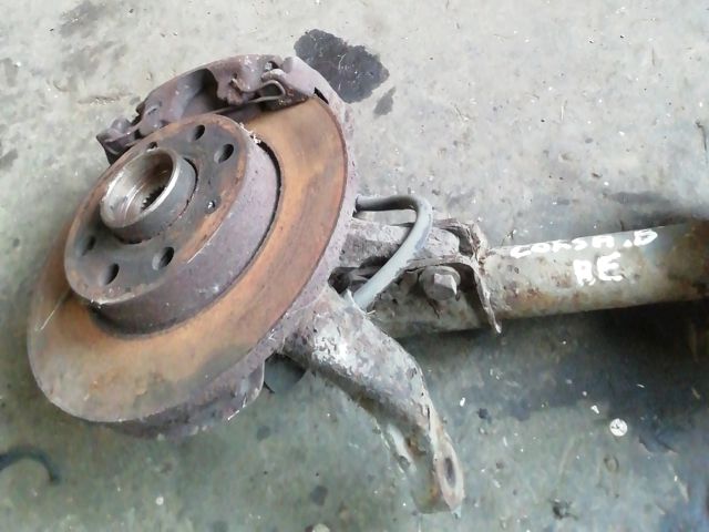 bontott OPEL CORSA B Bal első Csonkállvány Kerékaggyal