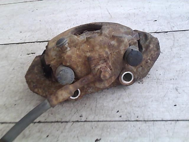 bontott OPEL CORSA B Bal első Féknyereg Munkahengerrel