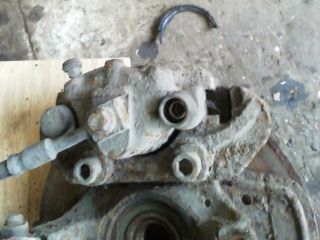 bontott OPEL CORSA B Bal első Féknyereg Munkahengerrel