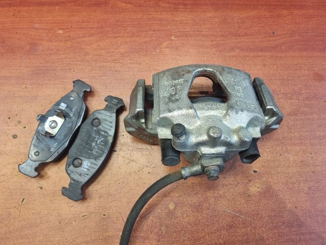 bontott OPEL CORSA B Bal első Féknyereg Munkahengerrel